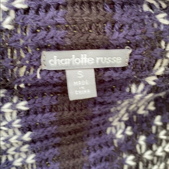 Charlotte Russe Asymettrical Fringe Shrug Wrap - Picture 8 of 11